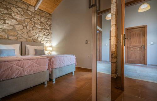 Villa Tramonto with Private Heated Pool, by ZanteWize - Foto 18