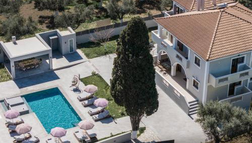 Villa Olympia - Foto 4, Garden, sunbed