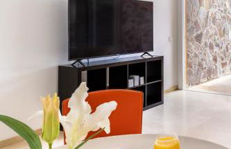 Modern 2BR Sea View Retreat in Tauro Walk to Beach & Golf - Foto 7