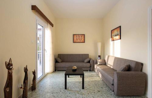 Valira Stathmos Home, Rustic Charm Cottage w Views - Foto 6