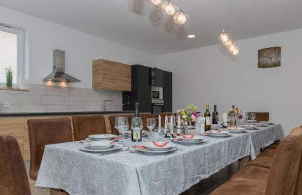 Villa Elena - Makarska by Villas Guide - Foto 23