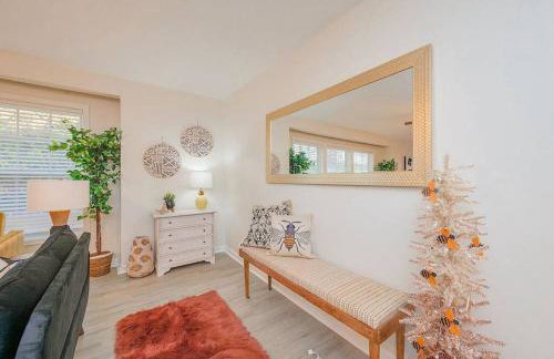 Next to CNU New Listing with Beautiful Finishes - Foto 15