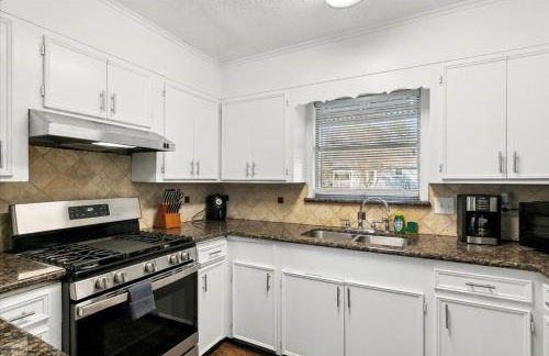 Charming 3-Bedroom Short-Term Rental in Port Neche - Foto 24