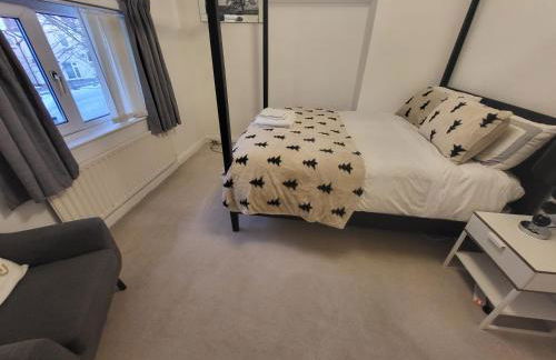 Modern North Shields Home - Perfect for Short or Long Stays - Foto 9