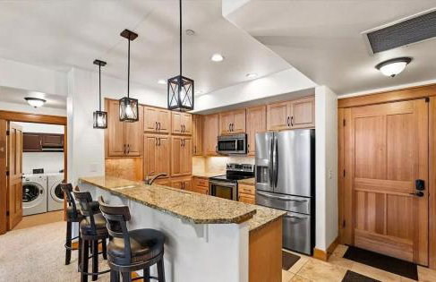 The Riverstone Riviera Affordable Mini City Getaway in CDA - Foto 3