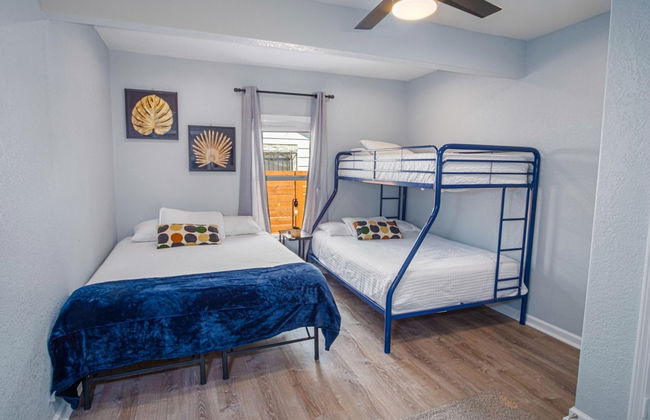 Charming 3br/1ba Close to Vibrant Downtown - Foto 2