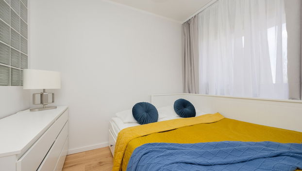 Unique Apartment With Balcony by Renters - Foto 4, Habitación