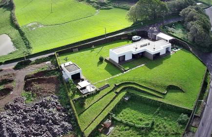 Vila Vicente Jacuzzi, Sauna and Parking - Photo 56