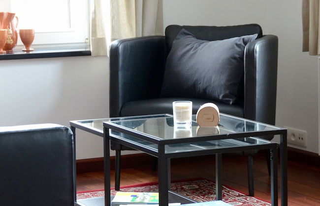 Le Baron Apartments - Photo 12