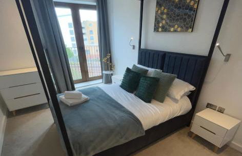 Superior Large Suite Luxury Living City Apartment, 2 Kingsize Bedrooms Business Suite - Free WiFi - Foto 5