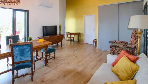 Gorgeous Home In Labeaume With Kitchen - Photo 5