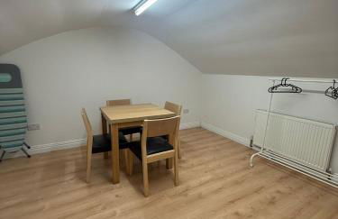 Two Bedroom Apartment in Prime Location - Foto 21