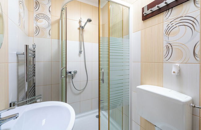 Faraway Aparthotel near Airport - Foto 74