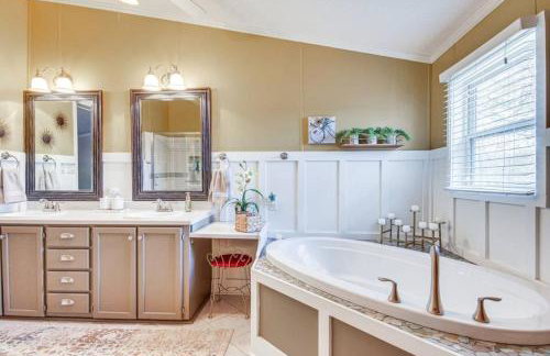 Lakefront Paradise Cozy Space Games Family Fun - Foto 6