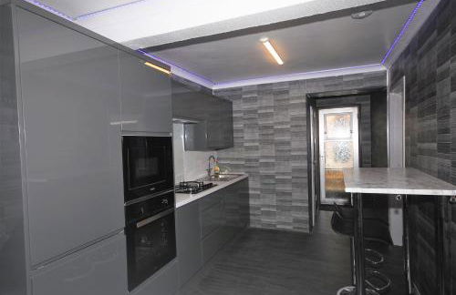 Relaxing Getaway With Hot Tub & Sauna Sleeps 6 - Foto 6