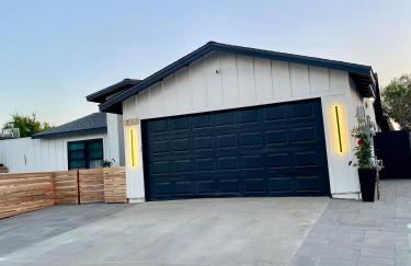 Private Family Friendly Guest Home - Photo 33