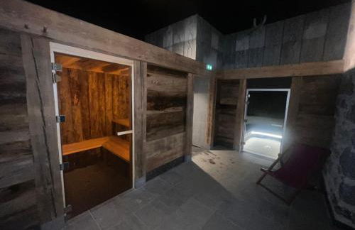 Gite Roche Des Ducs avec Piscine toute l'année, Spa, Sauna, Hammam - Foto 10