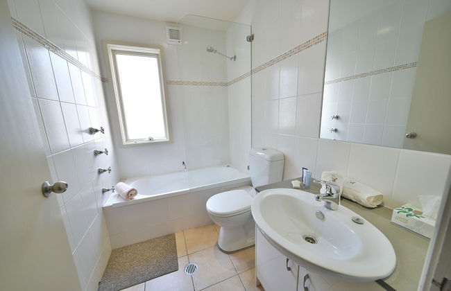 Three Bears 3 - Photo 12