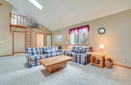 Family-Friendly Houghton Lake House Steps to Lake - Foto 23