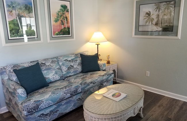 Tradewinds Beach Resort - Foto 31