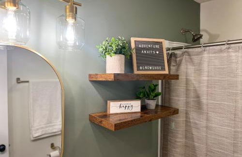 Remodeled Summit Condo at Snowshoe - Modern & Cozy - Foto 14