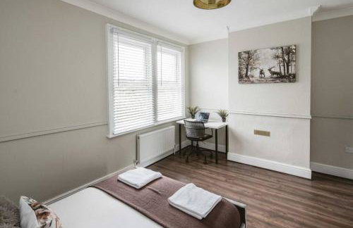 Elegant 5 bed house with parking- Photo ID Required - Foto 7