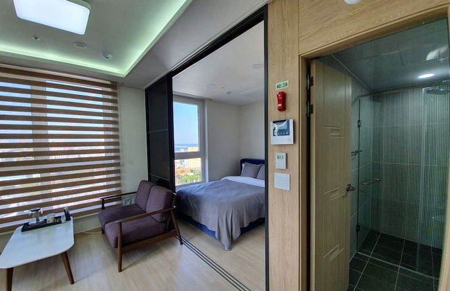 The Mark Sokcho Residence - Photo 3