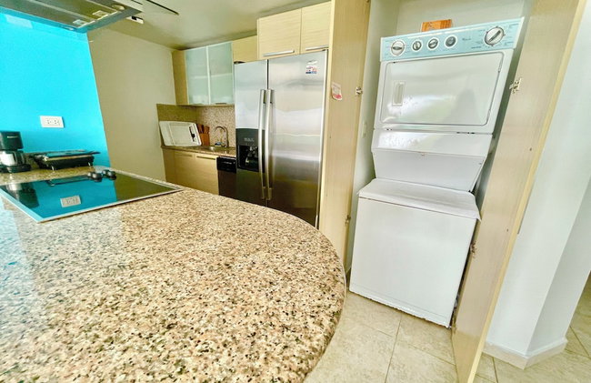 Marbella 2bedroom Beachfront Apartment - Photo 4