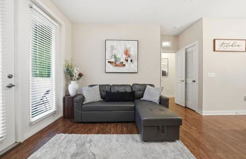 Stylish 2BR w Pool Pet-Friendly Unit #13 - Foto 14