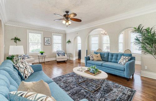 The Diamond Colonial - Luxury Home Near Lake Hollingsworth - Events OK - Foto 1