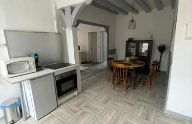 Maison face à l'eglise - Foto 2