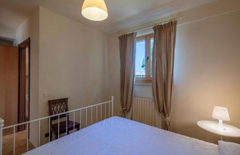 Lovely Home In Roseto Degli Abruzzi - Foto 28