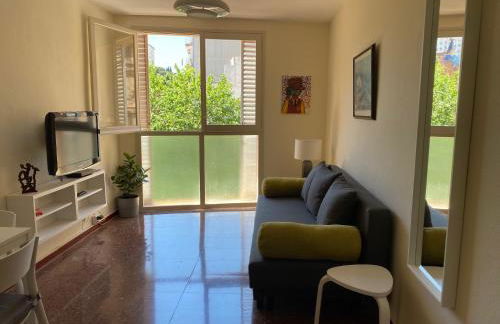 Luminoso apartamento en Canet de Mar cercano a la playa y a Barcelona - Foto 1