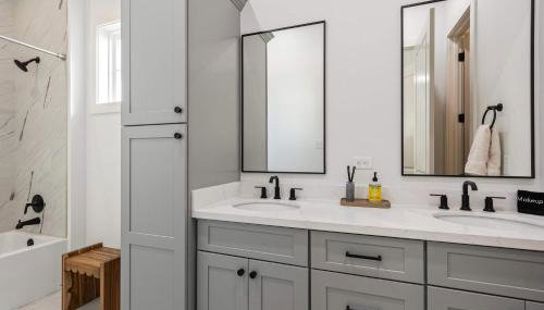 New cottage near Sports Complex with King Beds - Foto 2