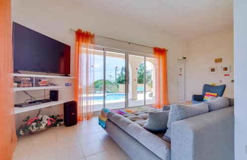 Villa Esmeralda - Photo 8