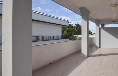 Awesome Apartment In Palmi With Swimming Pool - Foto 10