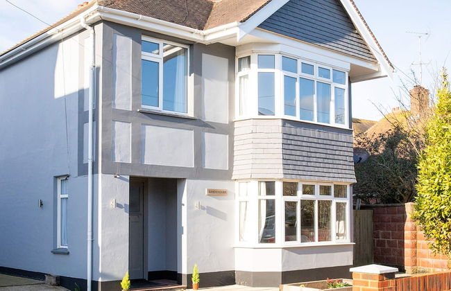 Spacious House for 10 With Hot Tub Nr Beach - Foto 1