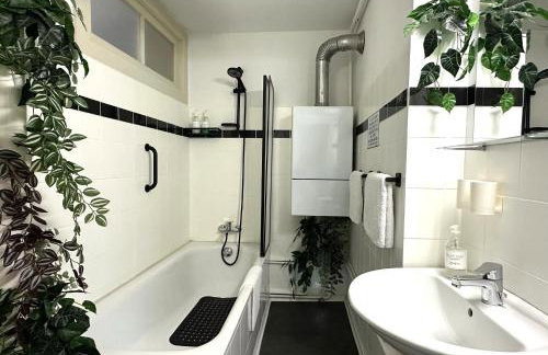 "IDEAL42" - Berlin für Zwei - citynah, verkehrsgünstig, Supermarkt, flexibler Check-In - Foto 32