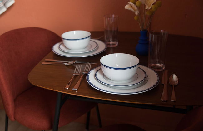 Beverly Boulevard! Cozy Studio! Sleeps 2! - Photo 9