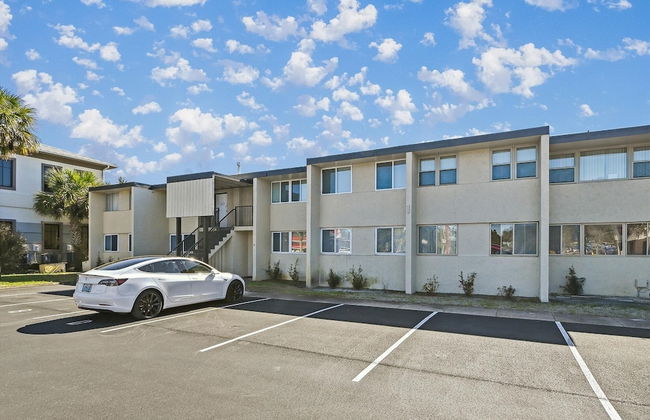 Sea Palm 1D is a 2 BR 1 Bath that is pet friendly and sleeps 6 by RedAwning - Foto 37