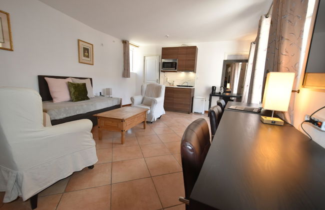 A L'OMBRE DU PALAIS - Photo 57