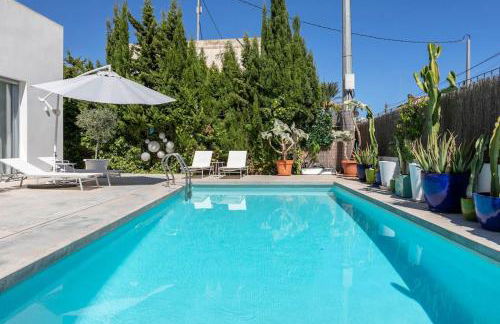 Villa Paloma with private pool, located 350m to the sea and tram station! - Photo 42