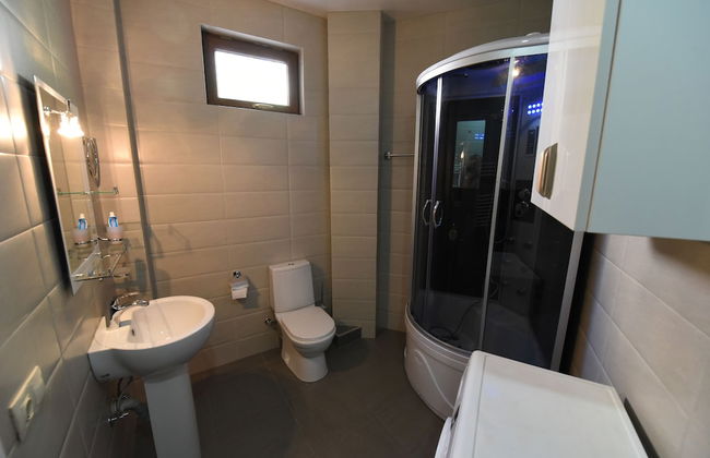 New House in Old Tbilisi - Foto 13