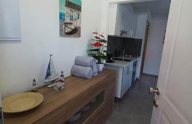 Family Suite with Terrace Garden - Photo 17