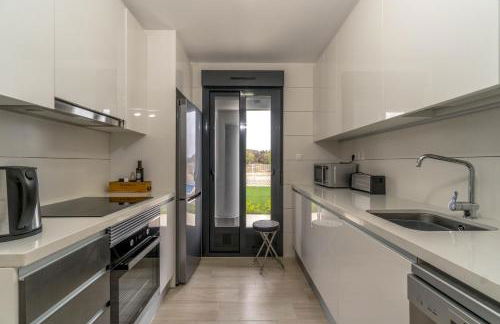 Luxury Pinada Beach - Foto 13