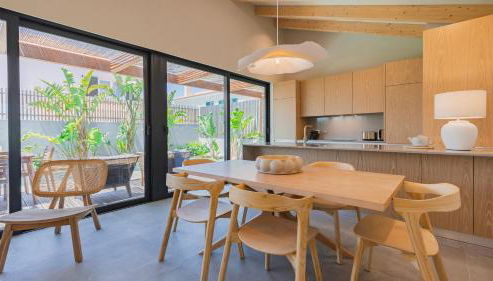 Stunning Beach House with Pool by LovelyStay - Foto 2