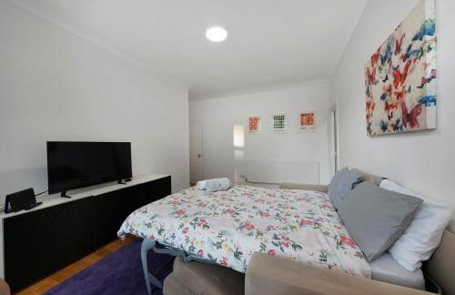 Shaa Road 2 Bedroom Flat Ground Floor Sleeps 6 - Foto 38