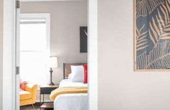 Roomy Central Hub, Games, Fire Pit & Downtown Fun - Foto 43