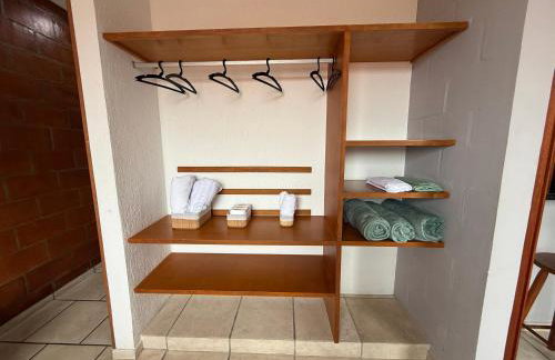 Varandas ao Mar Apto 117 Cond Frente Mar na Praia Grande - Foto 17