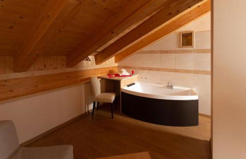 Hotel Meublè Adler - Rooms & Mountain Apartments - Foto 25